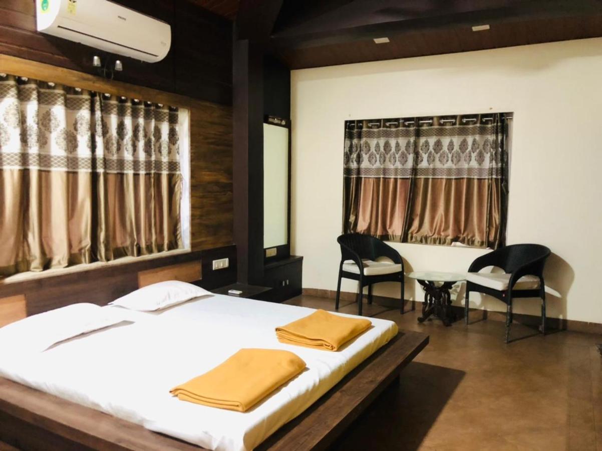 Slice Of Heaven.3-Bedroom Villa With Pool & Gazebo Lonavala Kültér fotó